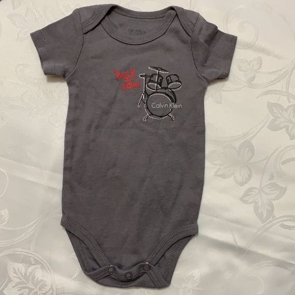 Calvin Klein, Baby Gap, Polo Assn … - Picture 3 of 9